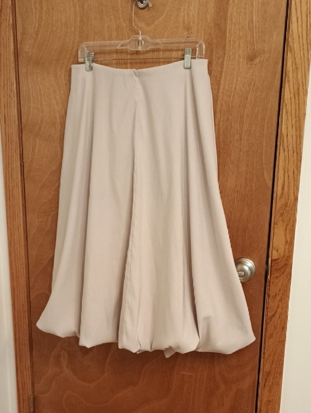 Zara Cream Balloon Midi Skirt with Subtle Shine - Picture 8 of 11
